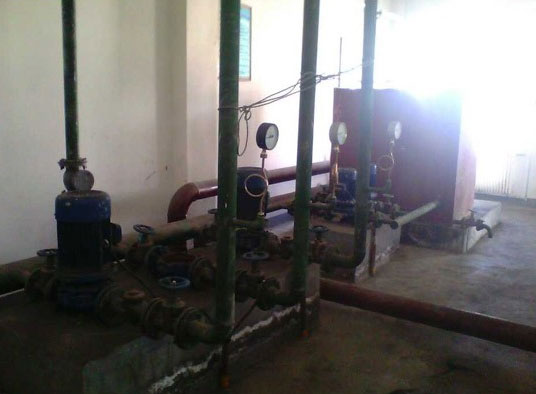 循環水泵和補水泵